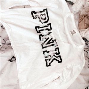 Super cute cropped pink shirt